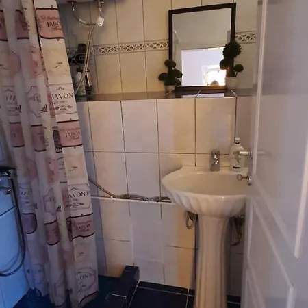 με θεα το γαλαζιο τησ θαλασσασ Néa Ankhíalos