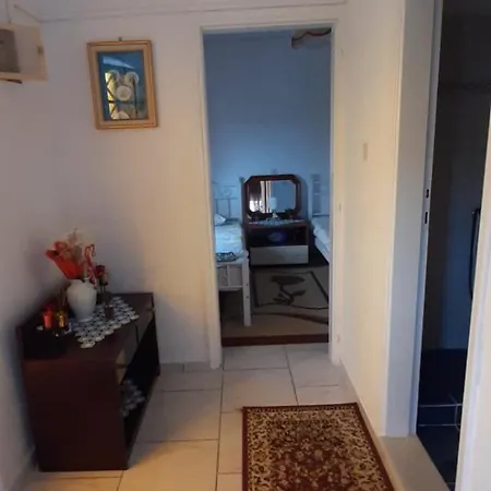 με θεα το γαλαζιο τησ θαλασσασ *